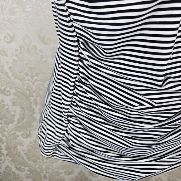 Nip Tuck Swim Sz 6 Tankini Top Black White Horizontal Stripes Ruching Adj Straps - Picture 3 of 10